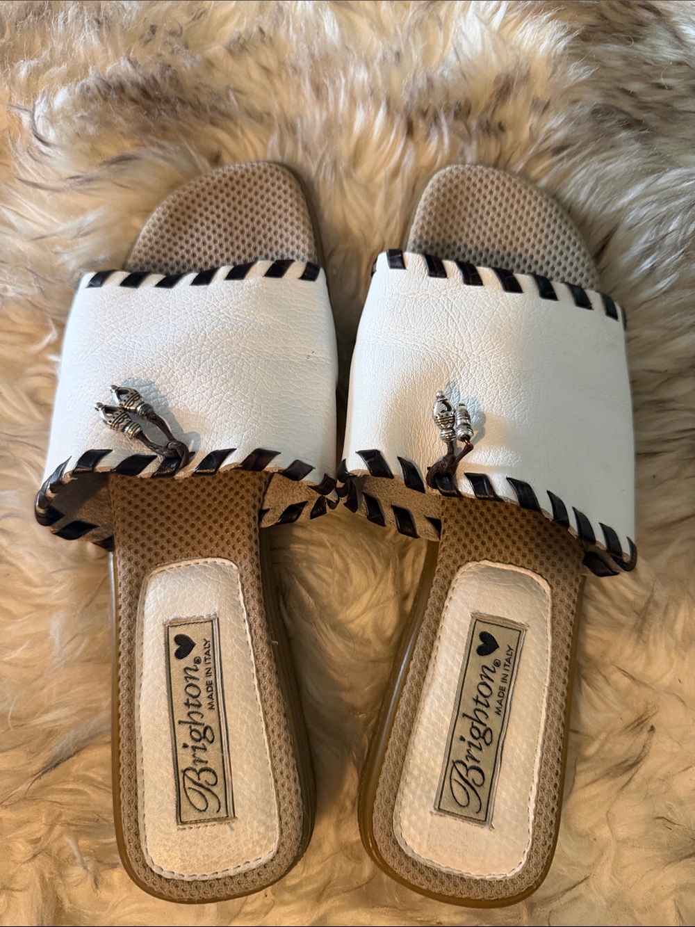 Brighton White Leather Slide Sandals with Brown Trim - Picture 2 of 9